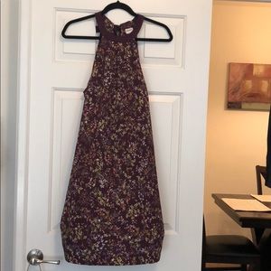 Floral dress with nice tie in the back